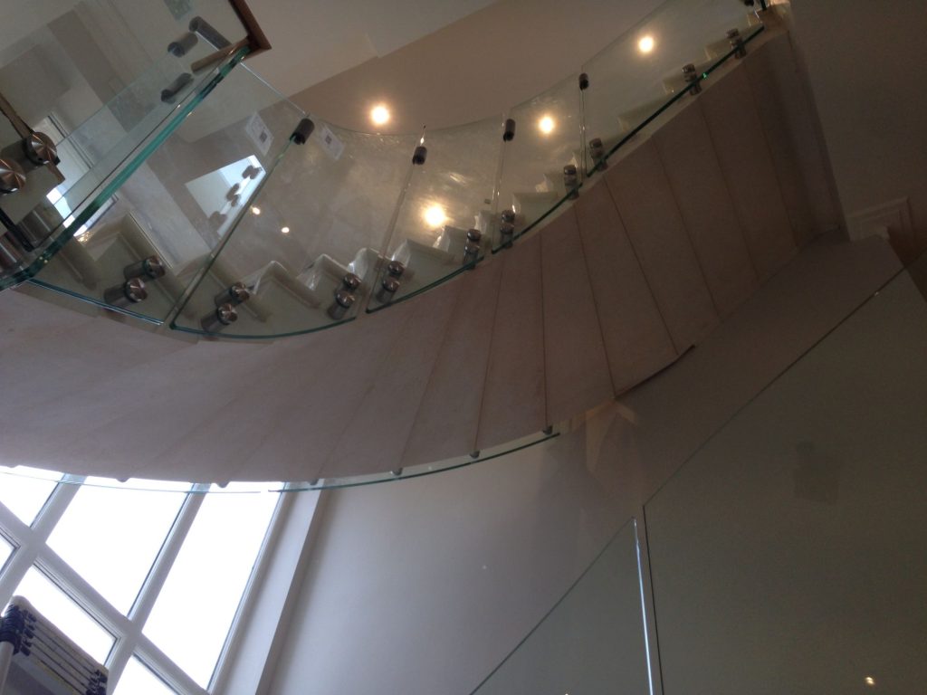 Glass stair handrail